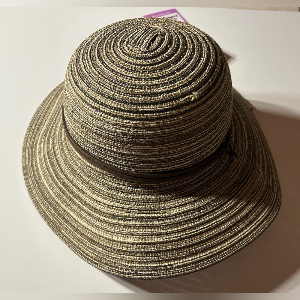 Stylish Tan and Black Women's Sun Hat